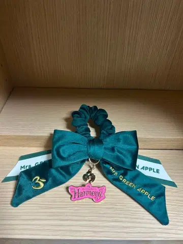 미세스 라이트 스틱 리본 & harmony 핀 배지 세트