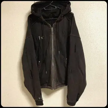 사그 클럽 후드티 데미지 가공 블랙 브라운