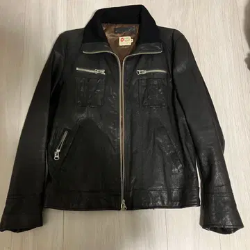 가죽 아우터 블랙 지퍼 포켓 부착