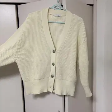 PLST M 사이즈 가디건 2색 전개