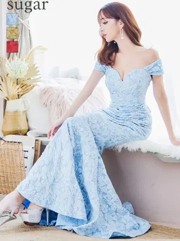 스카이블루 레이스 오프숄더 드레스