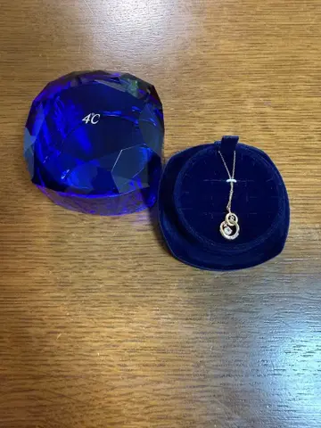 4C 펜던트 크리스마스 한정판