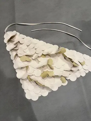 venit 꽃잎 디자인 스카프