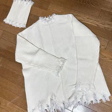 COEL 프린지 니트 넥워머