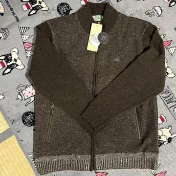 크로커다일 브라운 점퍼