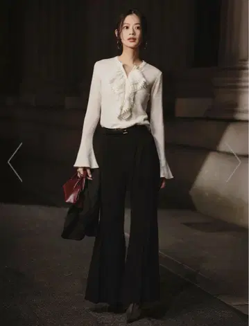 트리아세 백 새틴 플레어 팬츠 사이즈 2