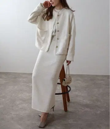 트위드 골드 버튼 프린지 자켓