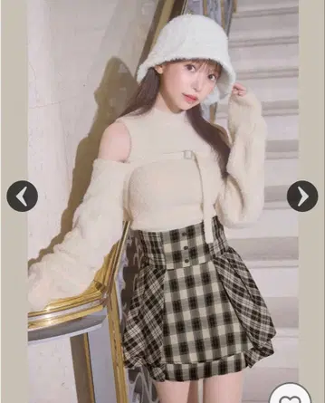 미셸 마카롱 체크 스커트