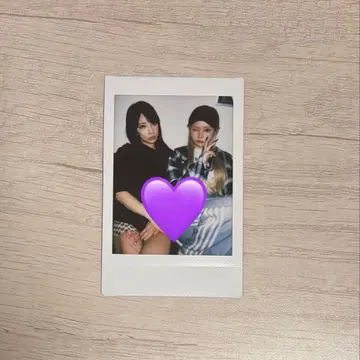 악마의 키스 카티 센리츠 카나노 폴라로이드