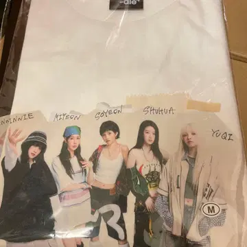 i-dle 아이-dle 일콘 photo 화이트 M 사이즈 미개봉 새상품