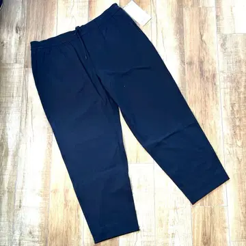 Lululemon 7/8 Black Pant Luxtreme 3L