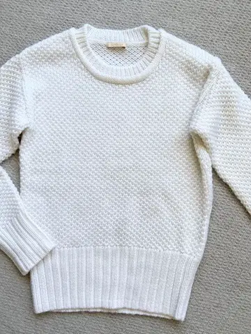 새상품 아쿠아걸 니트