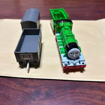 프라레일 헨리 구형