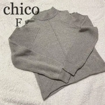 새상품급 who's who Chico 어깨 슬릿 하이넥 루즈 니트