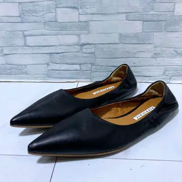 미사용급 피피시크 개더 플랫 펌프스 천연 가죽 블랙 38 25