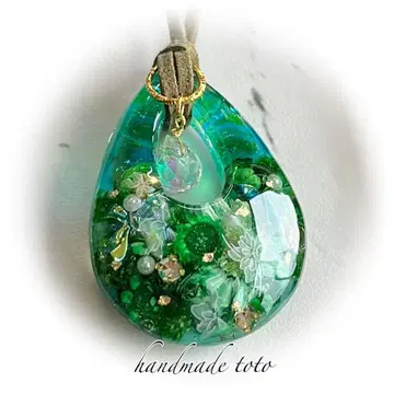 사과 왕자님 류큐 유리 목걸이 그린