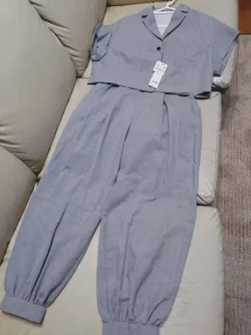 ELENDEEK 엘렌딕 숏 테일러드 자켓 팬츠 셋업