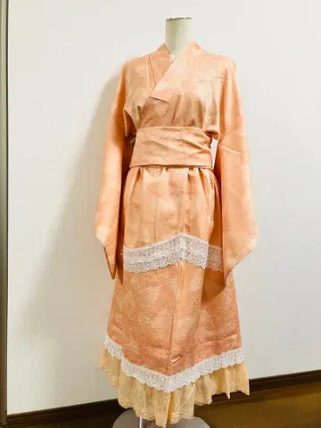 기모노 리메이크 옅은 오렌지 컬러 세퍼레이트 프리 사이즈 핸드메이드