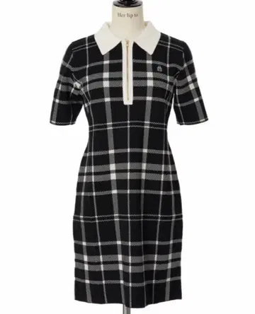 Her lip to Trois Logo Knit Mini Dress