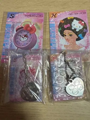 헬로키티 러브베리 러브and베리 참&카드 마법의 타임 리본