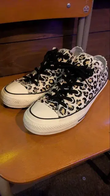 컨버스 레오파드 표범 무늬