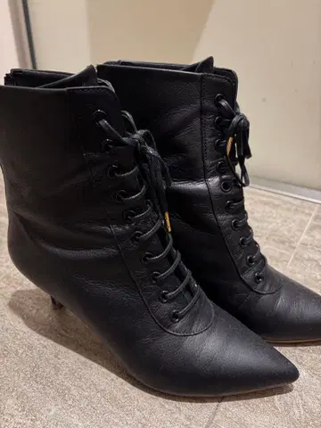 DIANA 숏부츠 핑힐 블랙