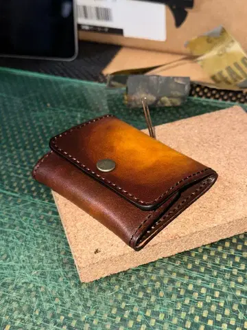 천연 가죽 코인 케이스 수제 염색