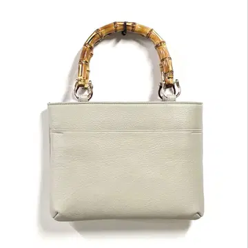 소가죽 슈링크 토트 가로형 소 외 그레이지 대나무 손잡이 백