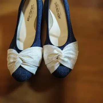 ARCH CONTACT 플랫슈즈 23.5cm