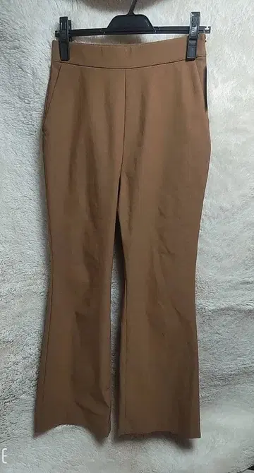 슬로브 이에나 컷 라이크 팬츠 택 포함 미사용 새상품