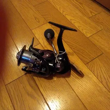 JIGGER II 8000 스피닝 릴