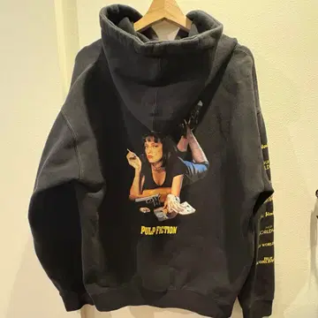 HUF PULP FICTION 후드티 블랙