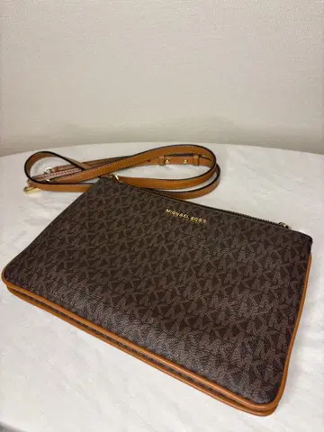 Michael Kors 숄더백 브라운