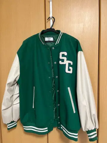 jouetie 바시티 자켓 그린