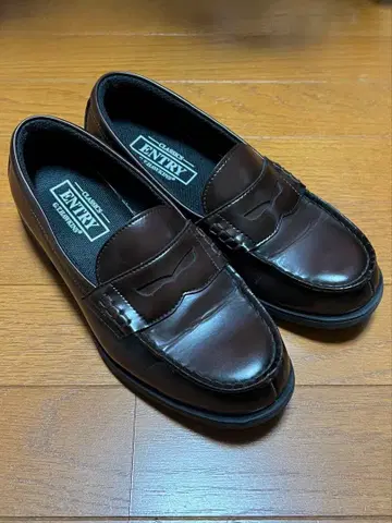 ENTRY 진심 가벼운 로퍼 다크 브라운