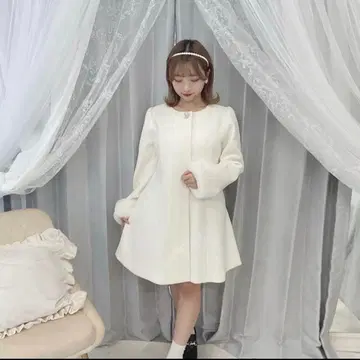 evelyn 비쥬 코트 화이트