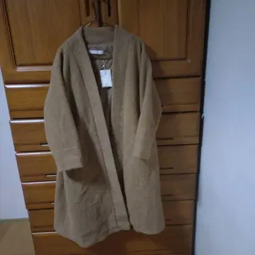 브라운 롱 코트