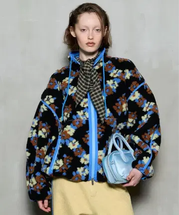 메종 스페셜 보아 블라존 새상품