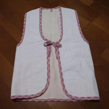 KSB 키시베케오리 슬리브리스 베스트 화이트/핑크