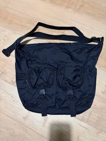 BAICYCLON 블랙 숄더백