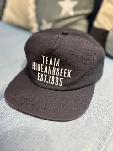새상품! HIDEANDSEEK 야구 모자 블랙