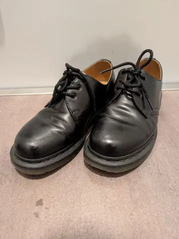 닥터마틴 3홀 UK 7