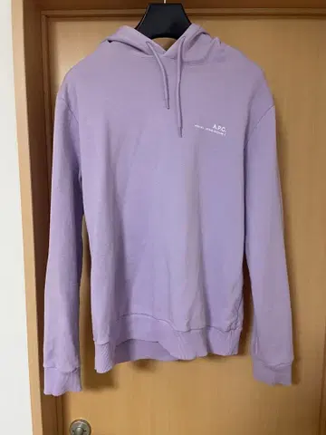 A.P.C. 라벤더 후드 부착 후드티 M