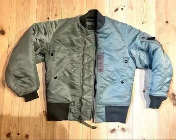 버즈릭슨 MA-1 BR10981BB XS 빔즈 별주