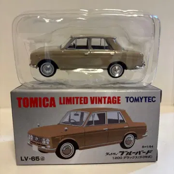 토미카 리미티드 빈티지 닷슨 블루버드 1200 디럭스