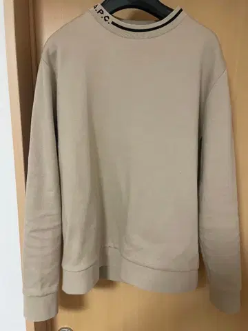 A.P.C. 베이지 트레이닝복 M 사이즈