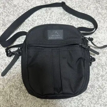 GREGORY 블랙 숄더백
