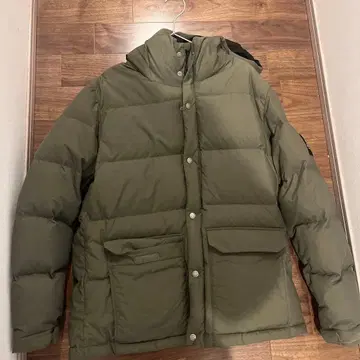 TARASBOULBA 올리브 그린 다운 자켓 후드 부착