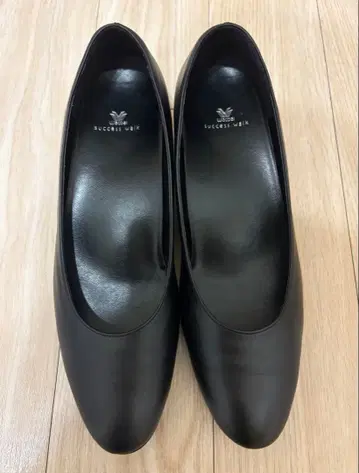 와코루 서세스워크 펌프스 23cm