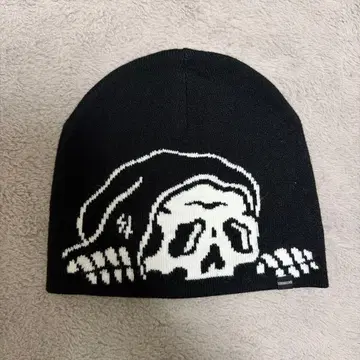 LURKING CLASS 비니